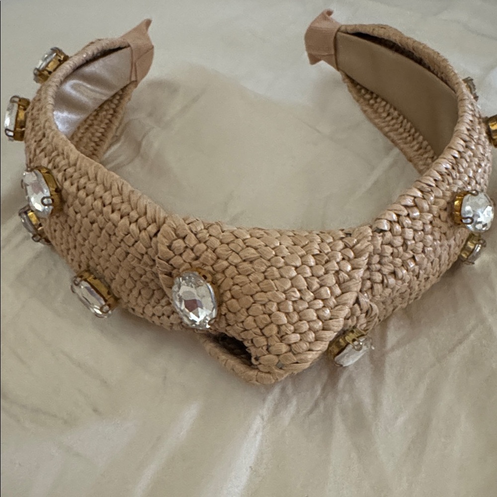Raffia Woven Jeweled Headband in Natural